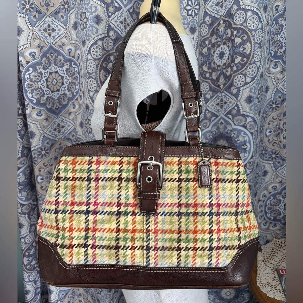 Coach Hampton Tattersall Houndstooth Wool Shoulder Bag - F12633 - Picture 2 of 11
